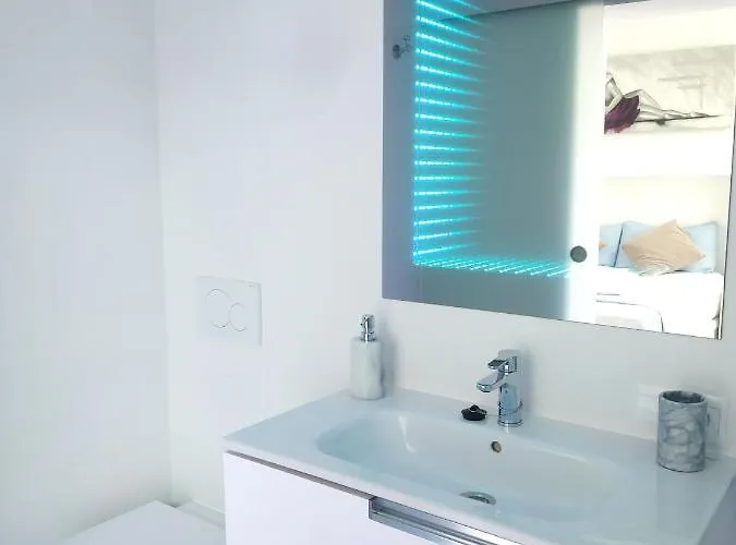 Blue Horizon Luxury Apartment